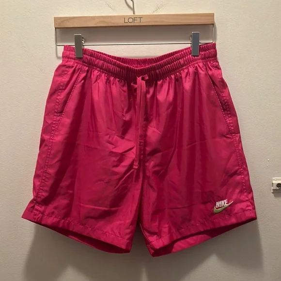 Nike Men's Vibrant Pink Athletic Shorts - Picture 1 of 6